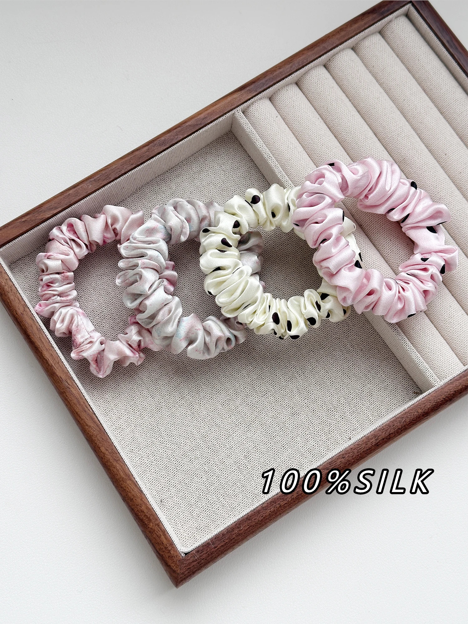

Silk Hair Tie 100% Mulberry Silk Scrunchie with Printed Polka Dots and Leopard Print 2cm Exquisite Hair Tie Hair Rope Hair Accessory Hot Item