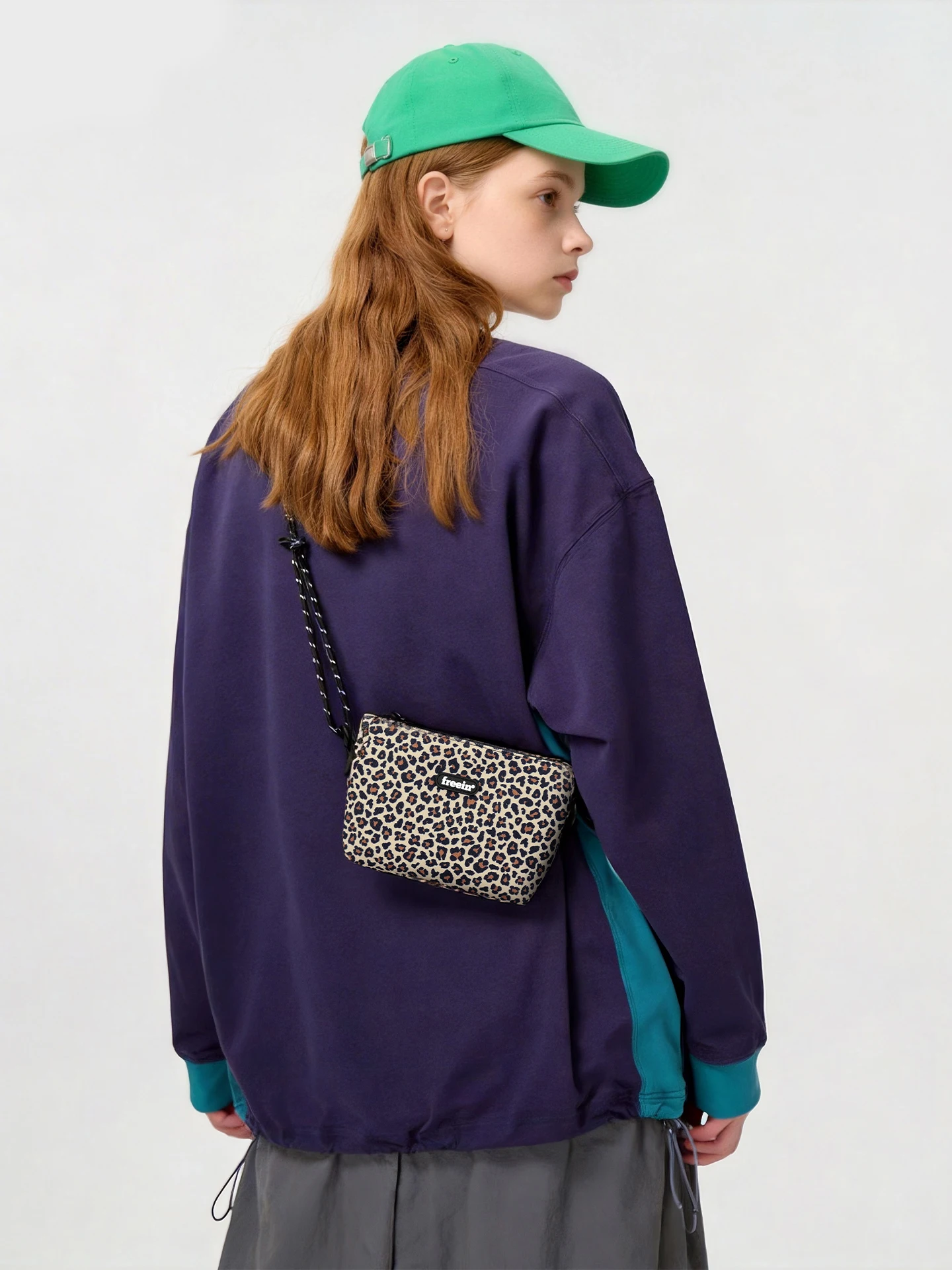 Lightweight  Crossbody Bag for Women Leopard Print Sporty Mobile Phone Bag Casual Chic Style Single Layer Organizer