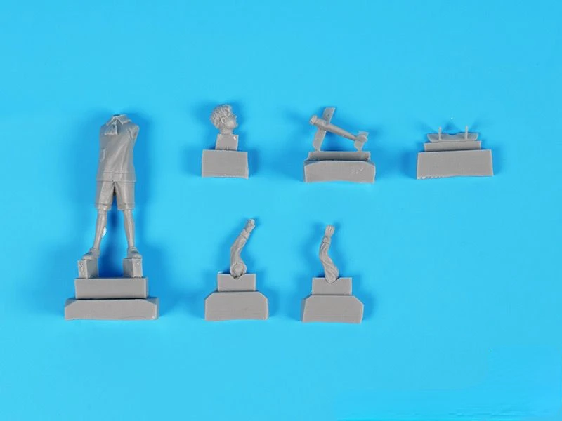 1/32 Die Casting Resin Figure Model Assembly Kit 3 Person Gray Resin Model DIY Toy Model Unpainted