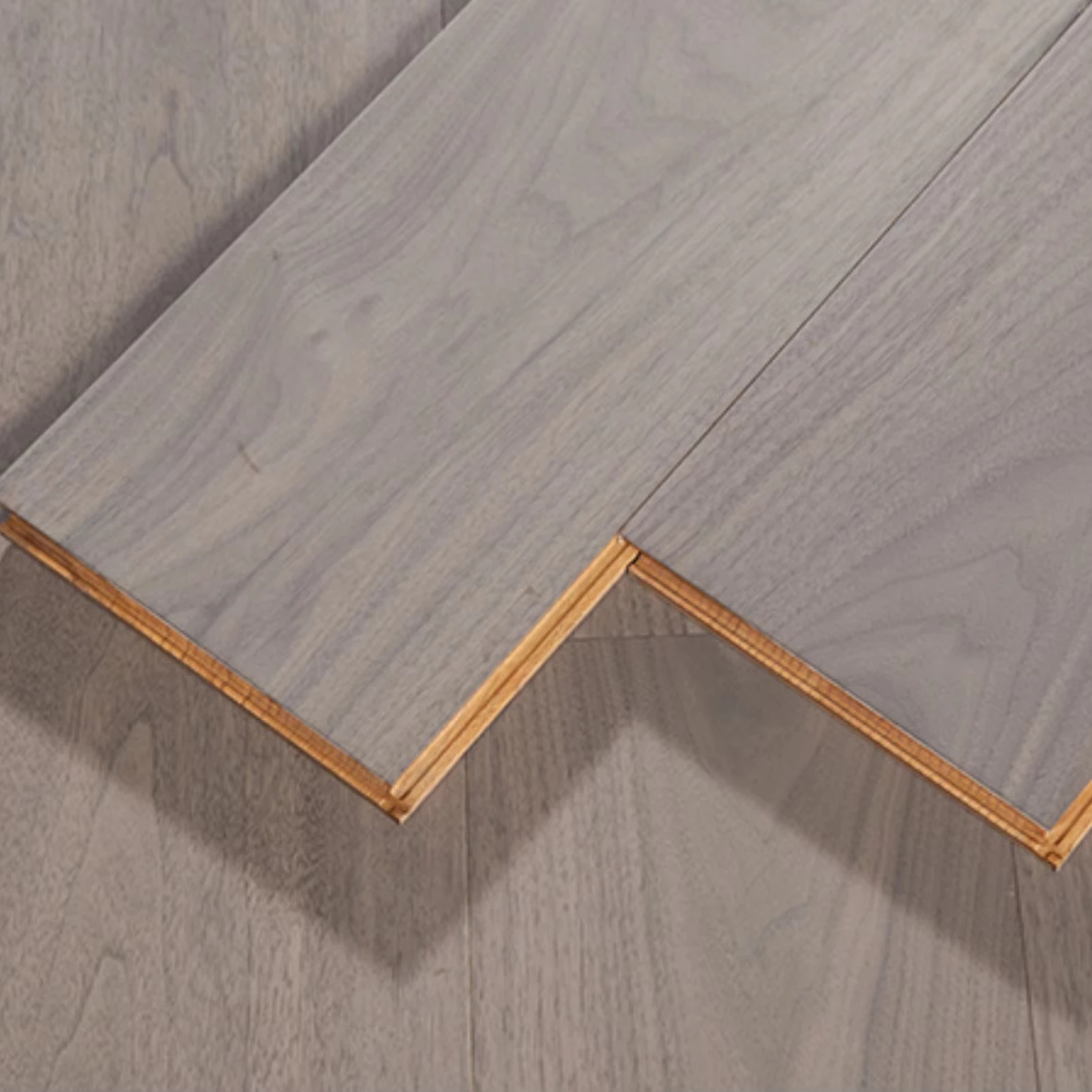 نسخة مخصصة من الجوز 12 مم أرضيات خشبية هندسية متعددة الطبقات عالية الجودة