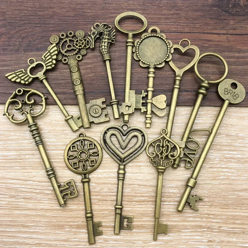 2Pcs Antique Cyan Keys Vintage Charm Pendant Set DIY Handicraft Accessories Metal Bracelets Jewelry Made For Home Decoration