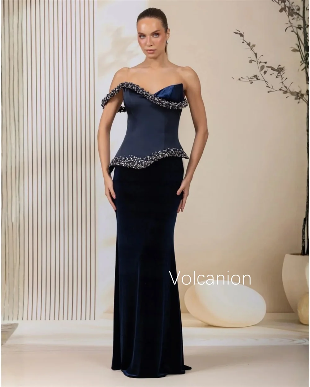 Sukienki szyte na miarę, eleganckie, z plisami, cekinami, o prostym kroju, z jednym ramieniem, długie, na specjalne okazje, w stylu chińskim, noszone przez celebrytów.