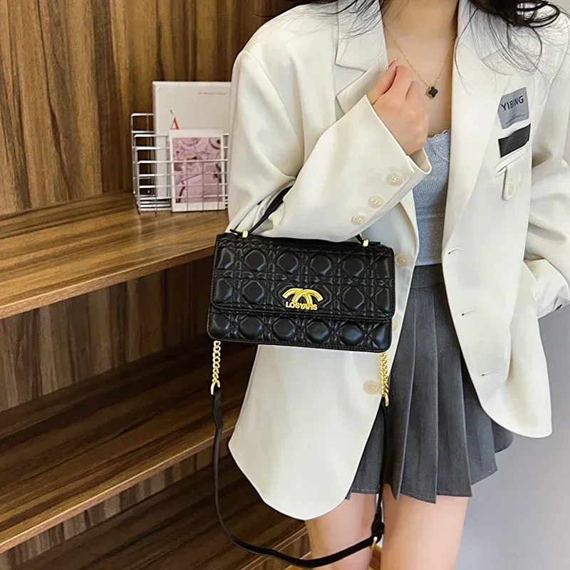 

2025 New Fashionable Square Satchel with Vintage Texture and Stylish Women's Party Accessory,Luxury Designer Crossbody Bag