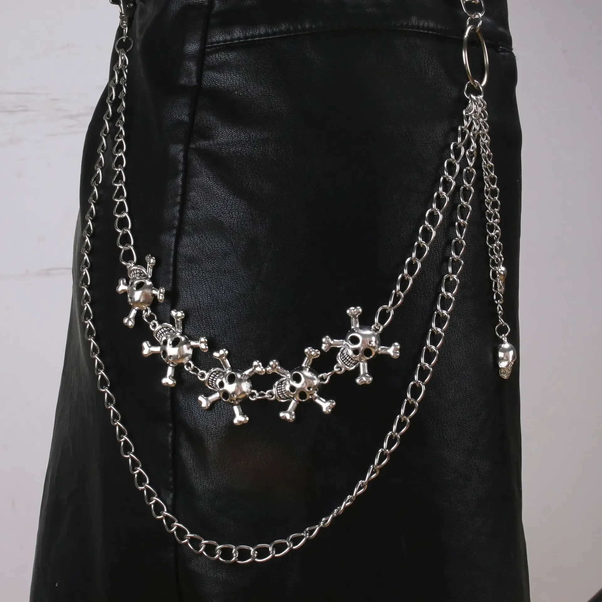 Vintage Western Style Halloween New Waist Chain Skull Metal Belt Jeans Accessories Trouser Chain Fashion Punk Chain Unisex