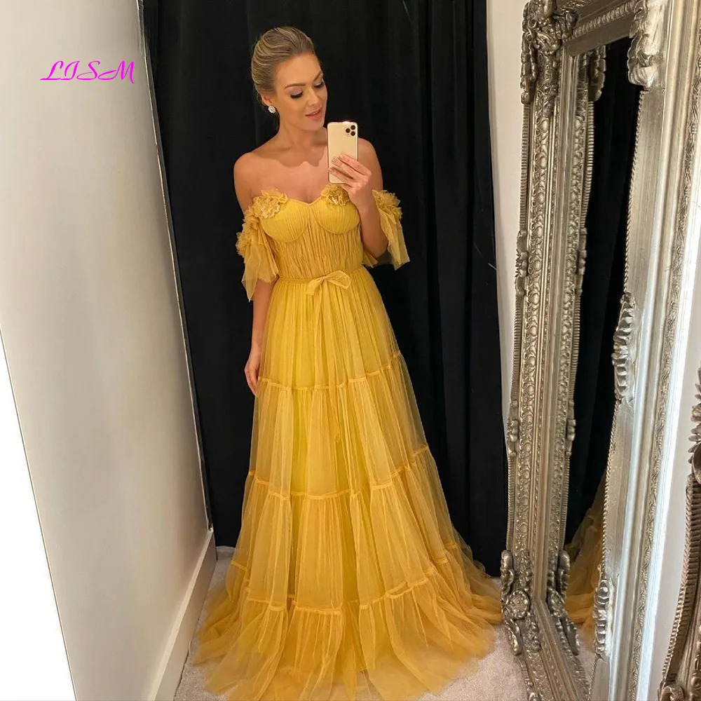 

Yellow Sweetheart A-Line Prom Dresses Off the Shoulder 3D Flowers Tiered Tulle Evening Dresses Open Back Formal Prom Gowns