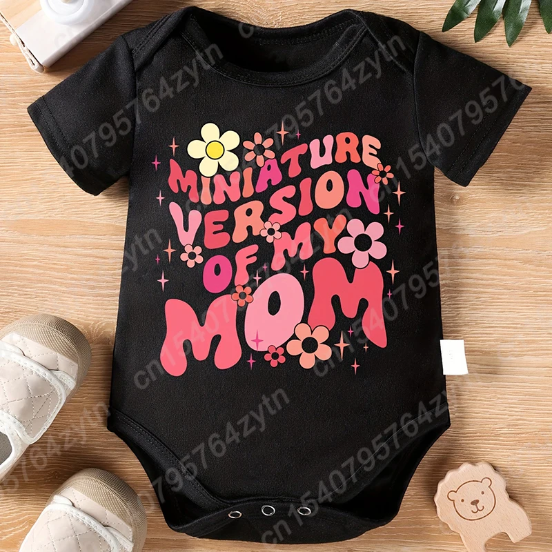 

Adorable Infant Girls Miniature Mom Print Bodysuit, Cute Short Sleeve Onesie Romper for Newborns