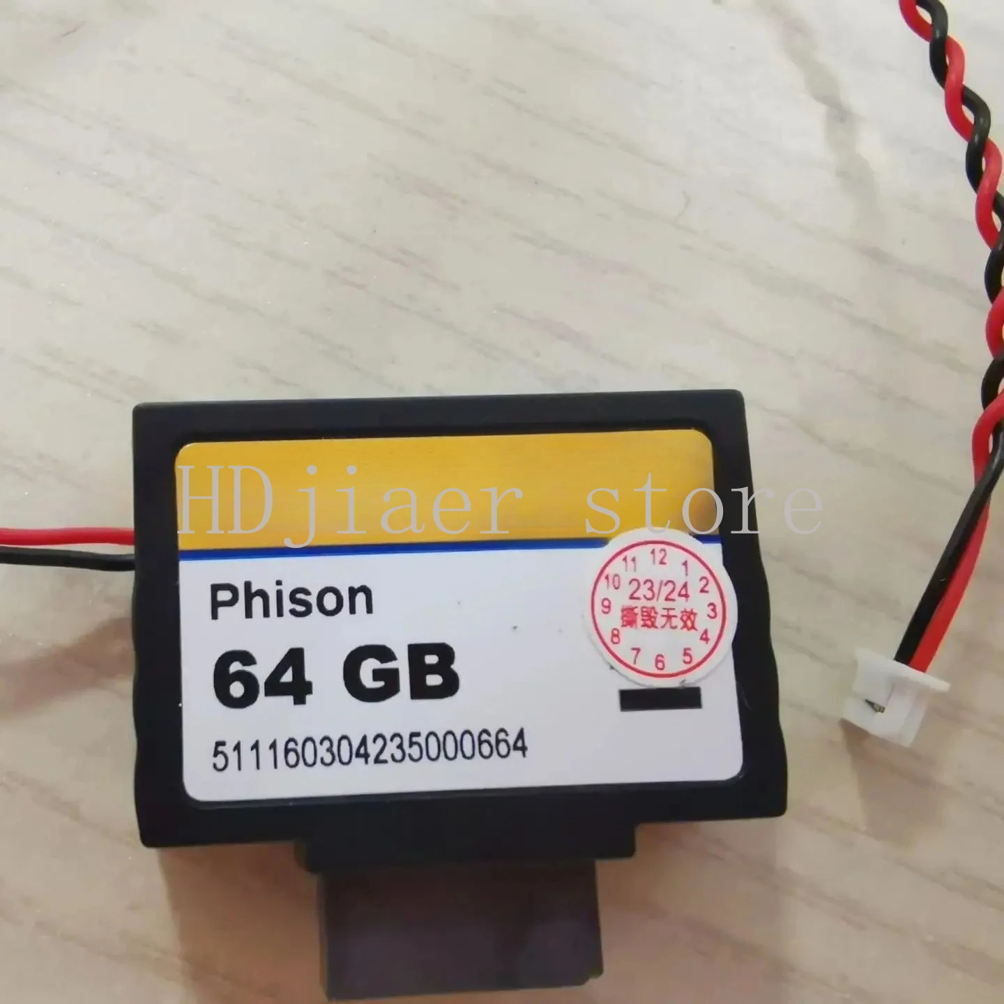 

TH58TFG9DFKBA8K Solid State64G SVFM SATA Flash Phison Satadom