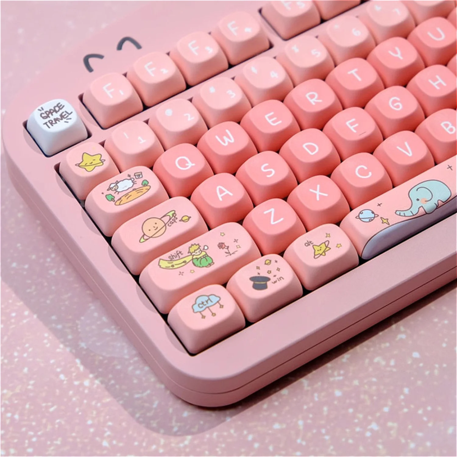 

Pink Cartoon MOA Keycap Set PBT 126 Keys Little Prince Blue Cute Girl Thermal Sublimation for 60/84/98/108 Mechanical Keyboards