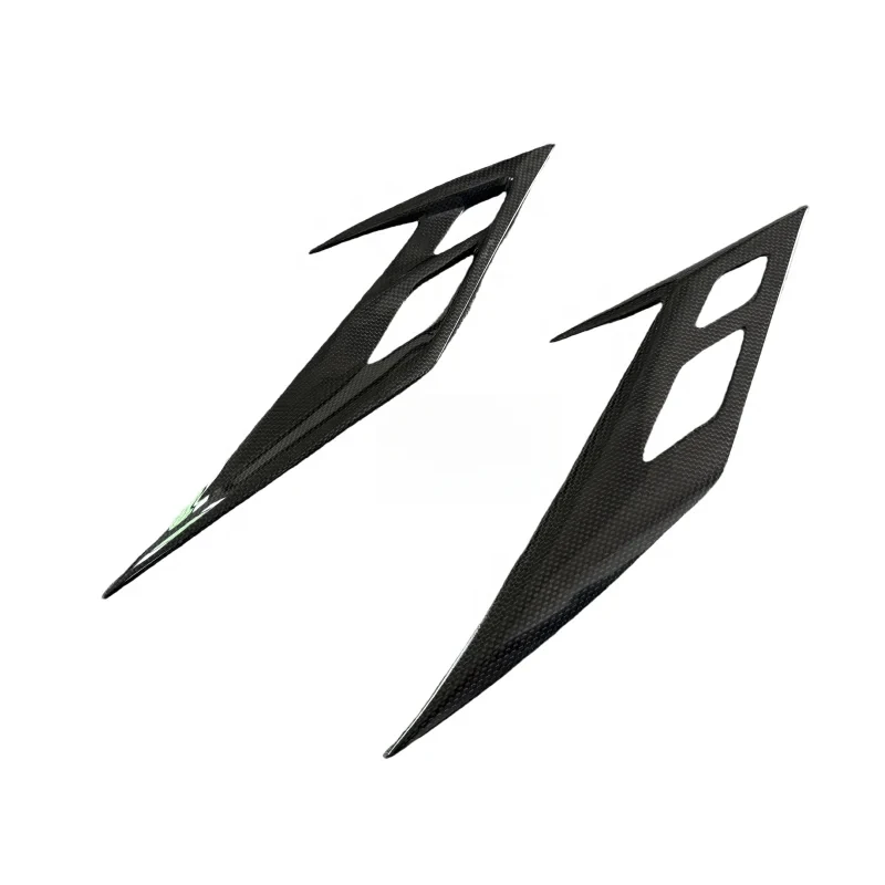 

M Style Dry Carbon Fiber Headlight Vent