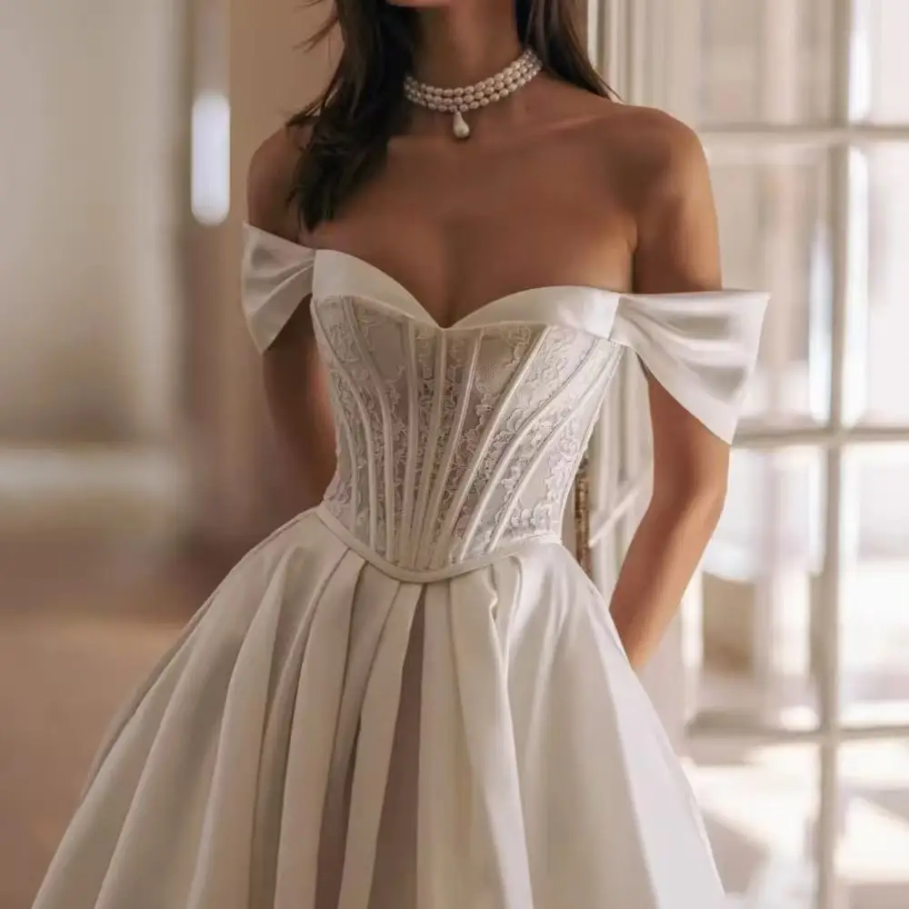 تخصيص الحبيب مع الدانتيل مشد تصميم كاب كم فستان الزفاف ألف خط الجانب جيب عارية الذراعين الدانتيل يصل فساتين السهرة