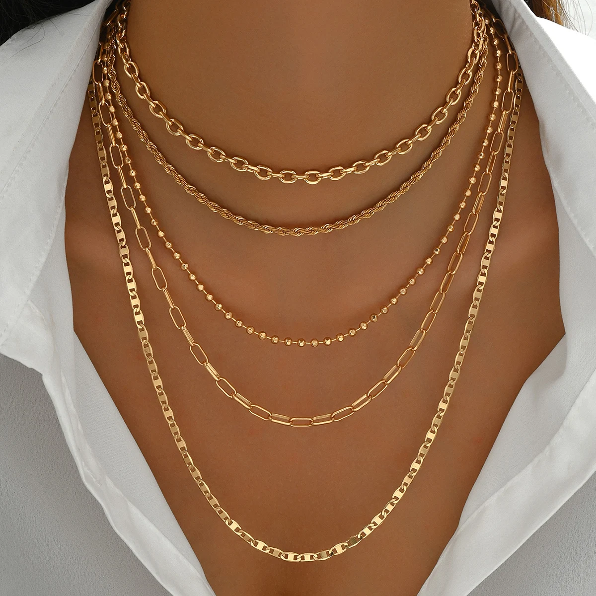 Minimalist 5Pcs Gold Layered Chain Necklaces Paperclip Twist Beaded Thin Link Stackable Daily Casual Women Layering Jewelry