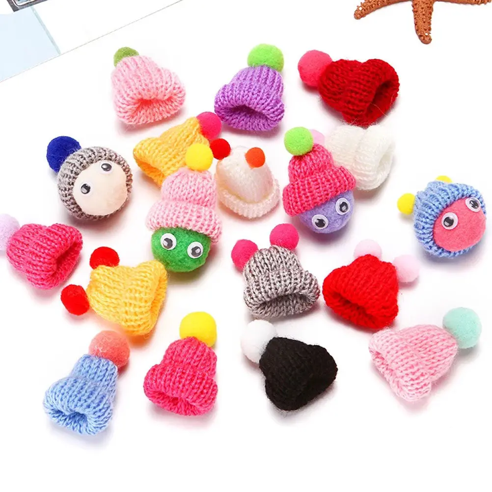 

2Pcs Colorful Soft Ball Wall Pendants Nordic Style Kids Room Decoration Party Hanging Banner Background Photo Prop Furry Ball