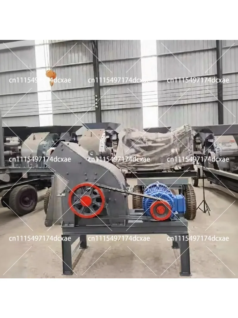 Small Mobile Hammer Crusher for Stone Construction Waste Crushing Sand Making Machine