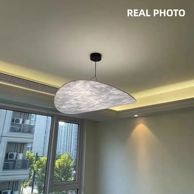 Lampe LED Suspendue au Design Nordique, Luminaire Décoratif d'Nik, Idéal pour une Chambre à Coucher