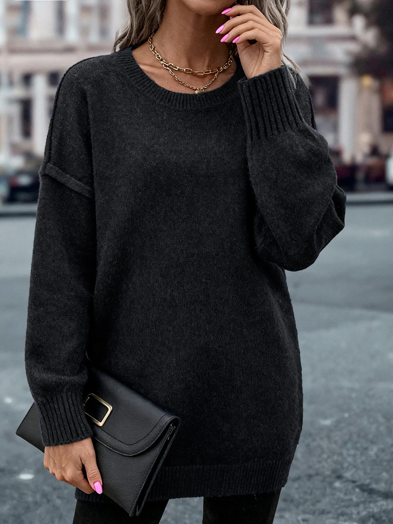 Plus‑size women’s pullover sweater for autumn and winter, comfortable, skin‑friendly, stylish long crew‑neck sweater 3 Plus‑size women's pullover sweater for autumn and winter, comfortable, skin‑friendly, stylish long crew‑neck sweater 3