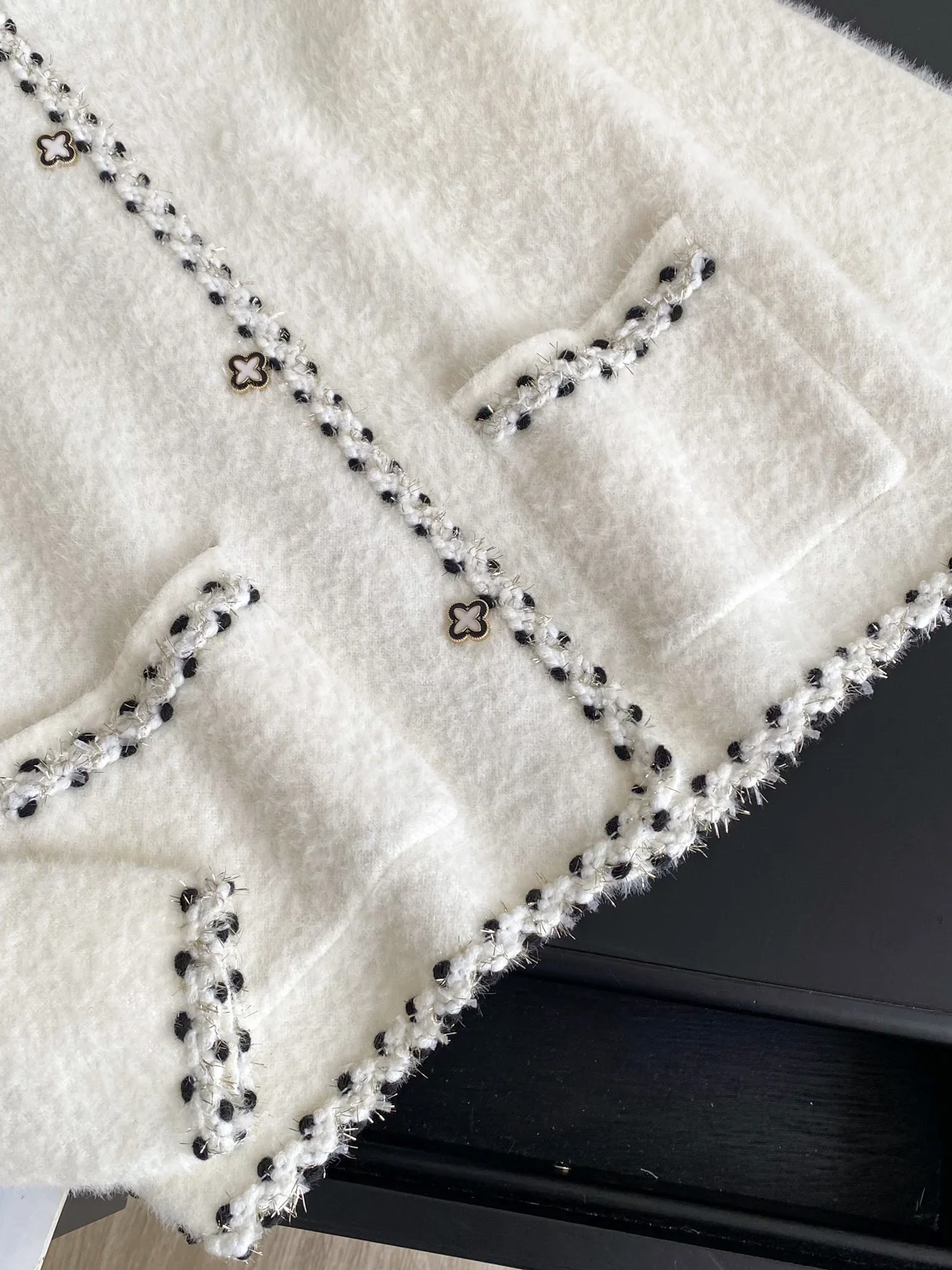 

Ele Winter Outerwear Women's Faion Color Blo Long Sve round Ne Sweater Cardigan Korean Sle Commute ket Detail