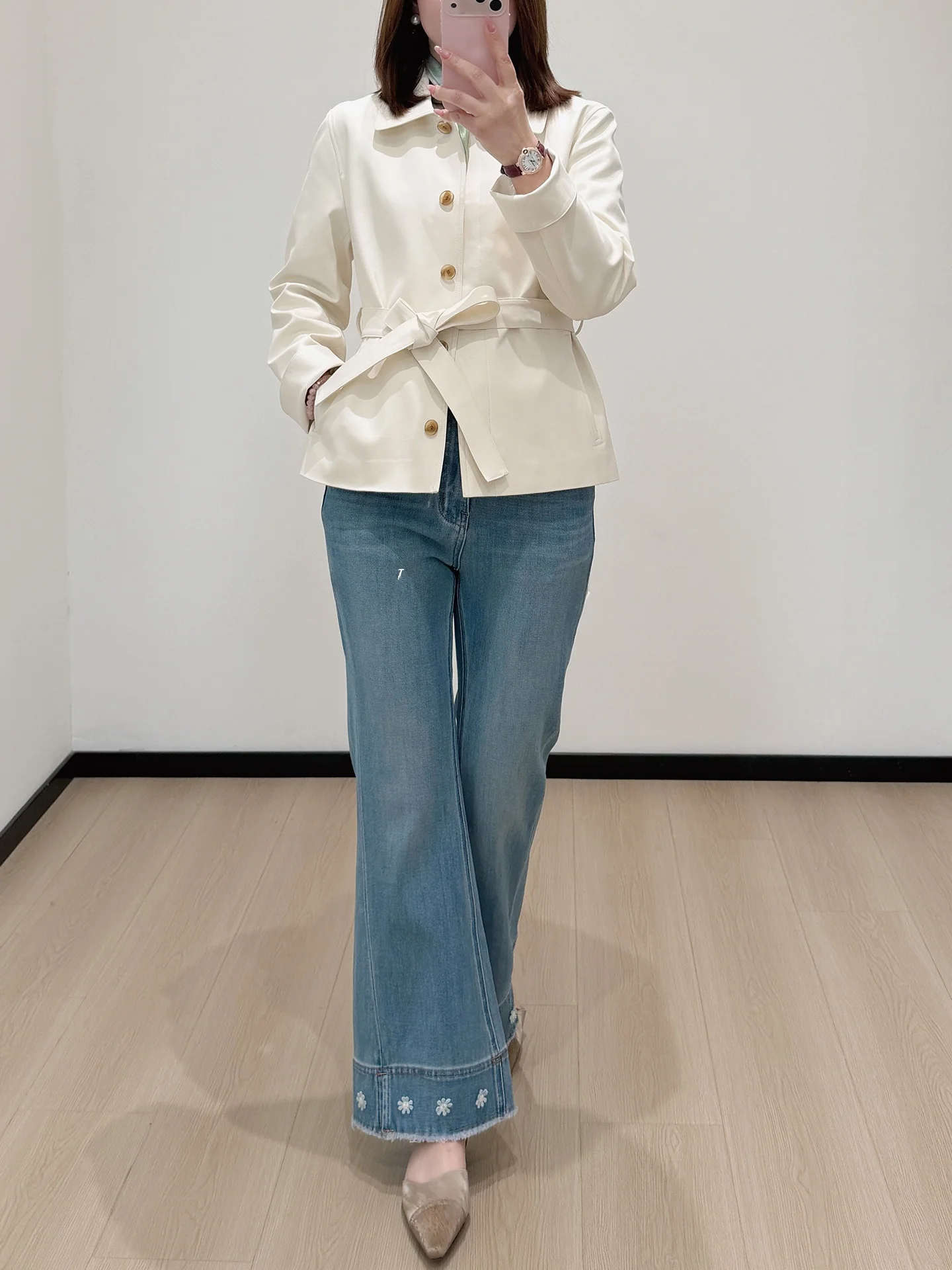 

Classic Hand-Estitched Flared Jeans Women's Cotton Denim Jeans Straight Leg Heavy-Wa Spring Faion Slimming Versatile