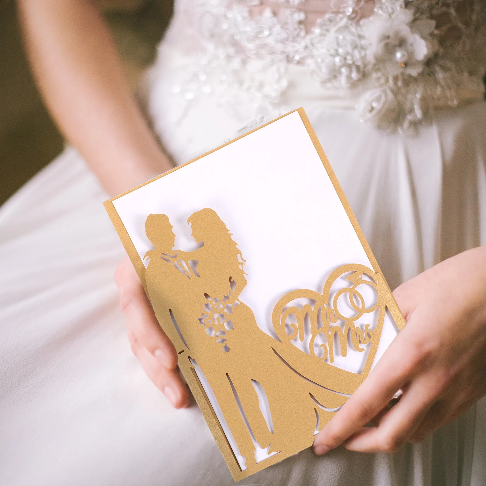 

10pcs Invitation Friendly Paper Hollow Design Wedding Cards Bride Greeting Proper Size Anniversary Celebration