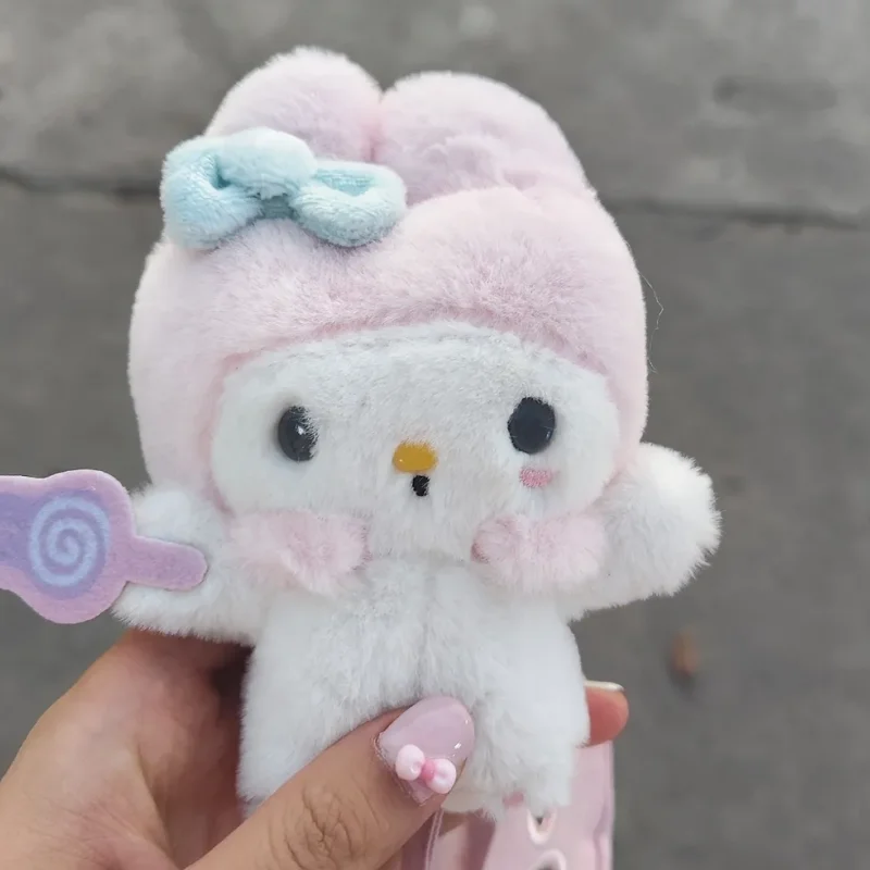 サンリオかわいいメロディーぬいぐるみかわいいヘッドセットシリーズぬいぐるみバックパックペンダントアニメキーホルダー女の子の日の誕生日ギフト
