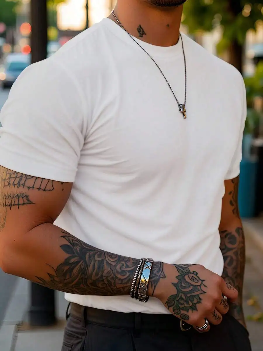 Men's Classic Fit Solid White Short Sleeve T-Shirt for Casual Daily Wear