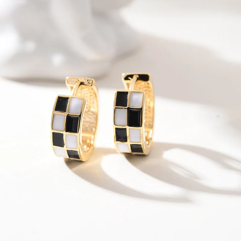 Classic Black and White Checkerboard Pattern Square Hoop Earrings For Women Vintage Gold Silver Color Wedding Jewelry Gifts