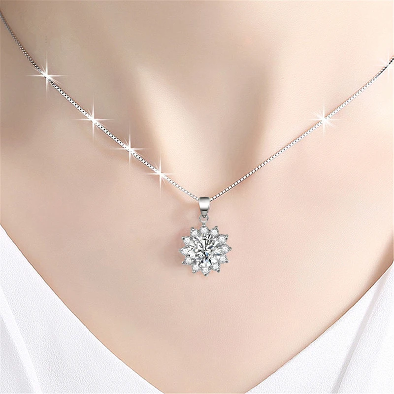 Fashion Exquisite Sunflower Zircon Pendant Necklaces Women Wedding Jewelry 925 Sterling Silver Rhinestone Snowflake Charm Chain
