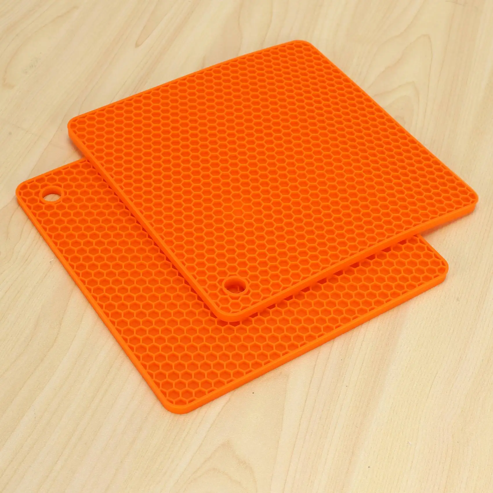 B69C Silicone Oven Gloves And Pot Holder Set, Oven Gloves And Silicone Saucer, Anti-Slip Heat Resistant Suitable