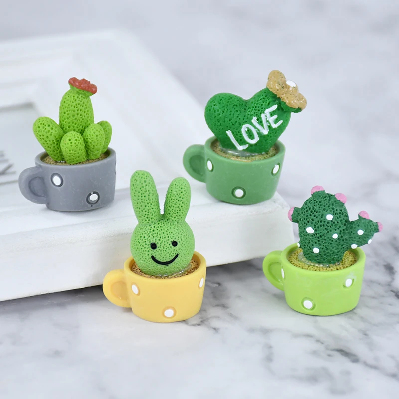 Mini Simulation Succulents Cactus Micro Resin Pots Small Green Plants Landscape Cartoon Bonsai Garden Office Home Desktop Crafts