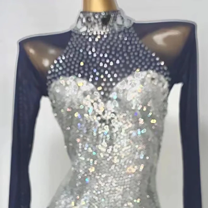 

Latin Dance Competition Women's High-end Custom Silver Wrapped Breast Mesh Dance Dress Samba Art Performance Rhinestone Dress