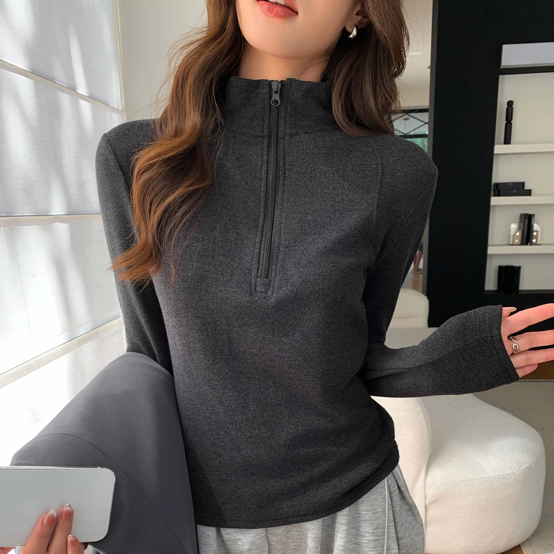 

Half Turtleneck Bottoming Shirt for Women in Autumn Winter Plus Velvet Warm Sweatshirt Versatile Slim Long-sleeved Top