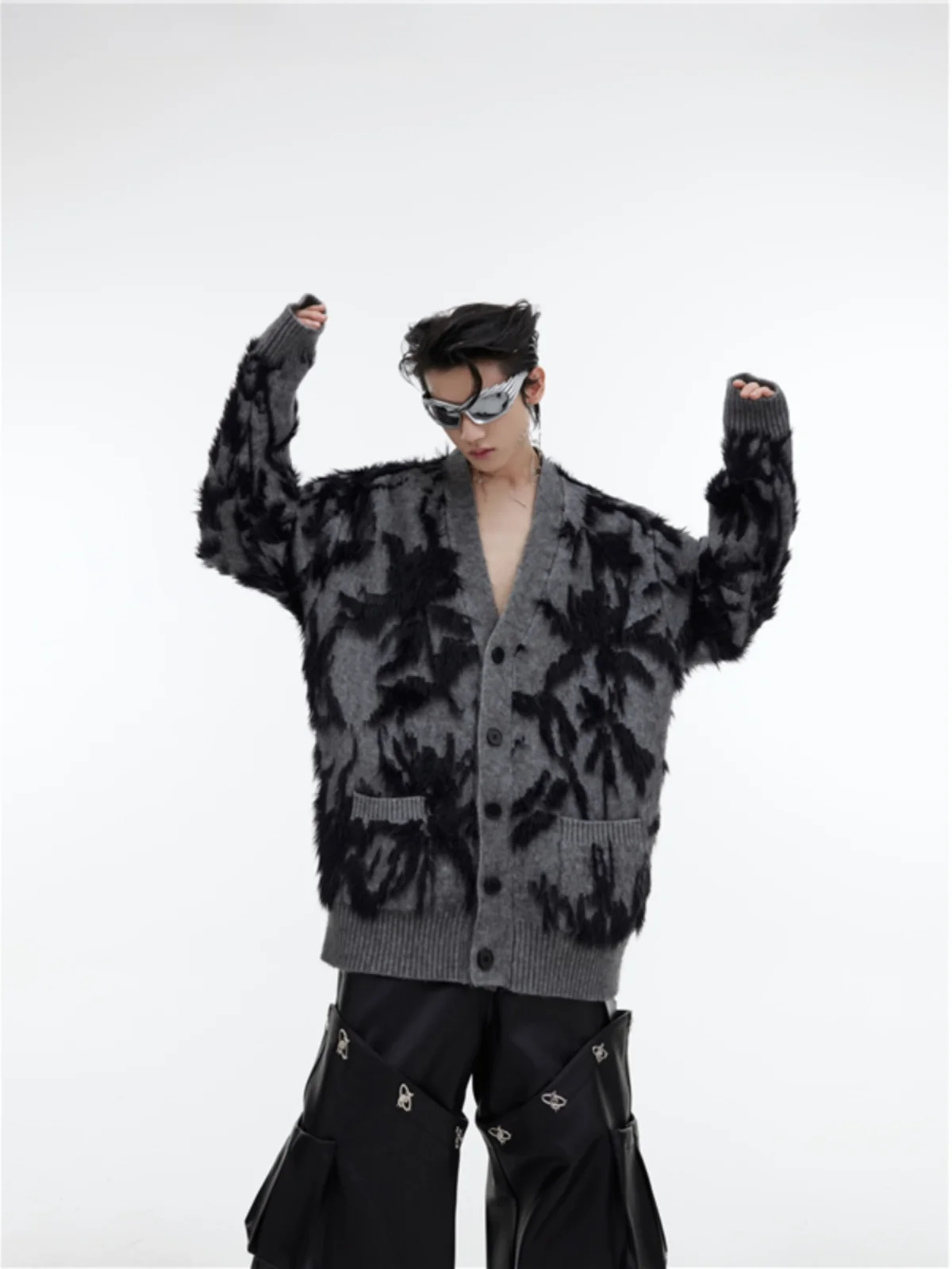 

Retro V-Ne Knitted Sweater Coat Men's Autumn Winter New Design Laid-ba Sle Anti-Mink Fur Knitwear Trendy Plant Floral