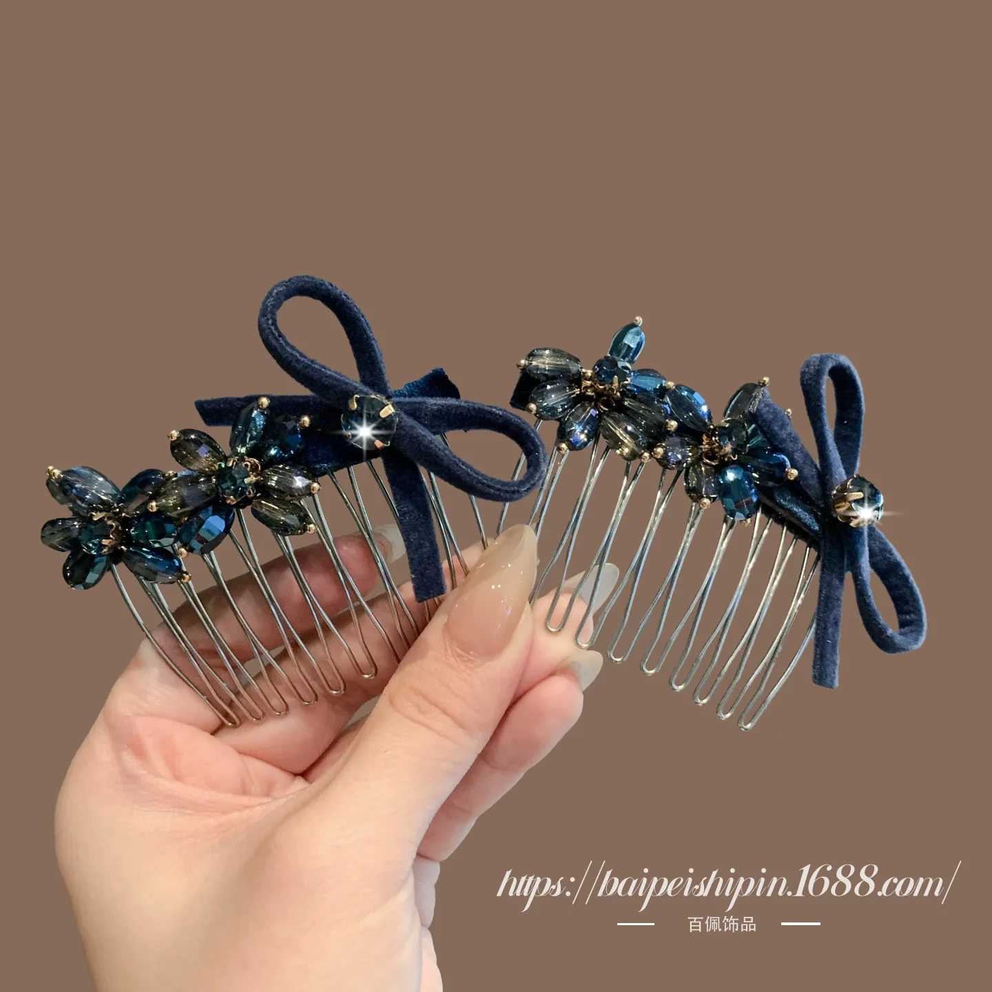 

1 шт. Большая расческа для волос с множеством зубцов и стразами, нескользящая заколка для пучка, в корейском стиле, элегантный повседневный аксессуар для волос для женщин