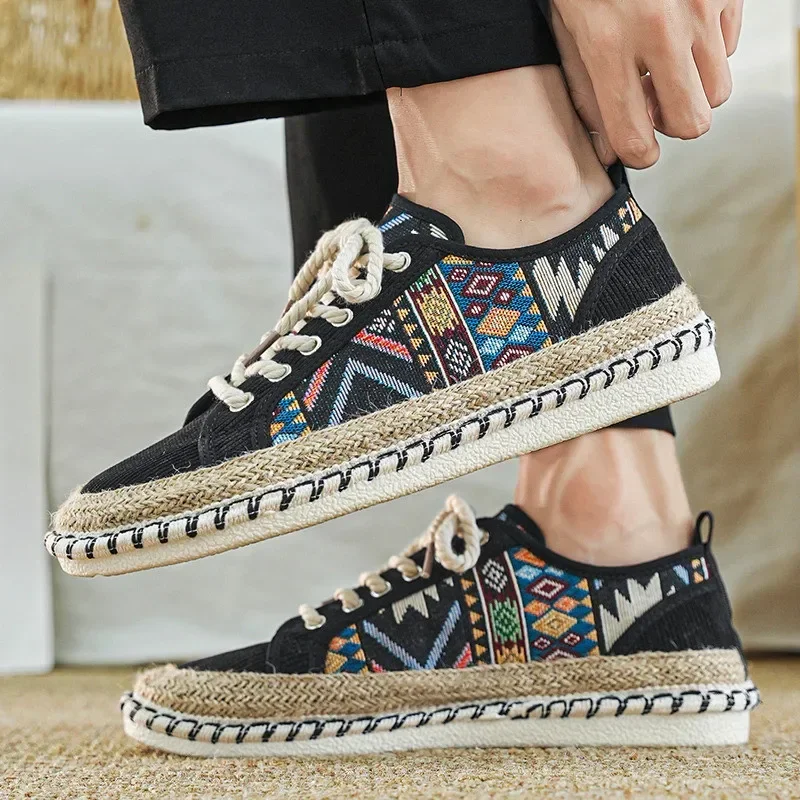 Ethnic Style Men's Canvas Shoes Summer Breathable Fisherman Shoes Man Comfy Flat Casual Shoes For Men Espadrilles zapatos hombre