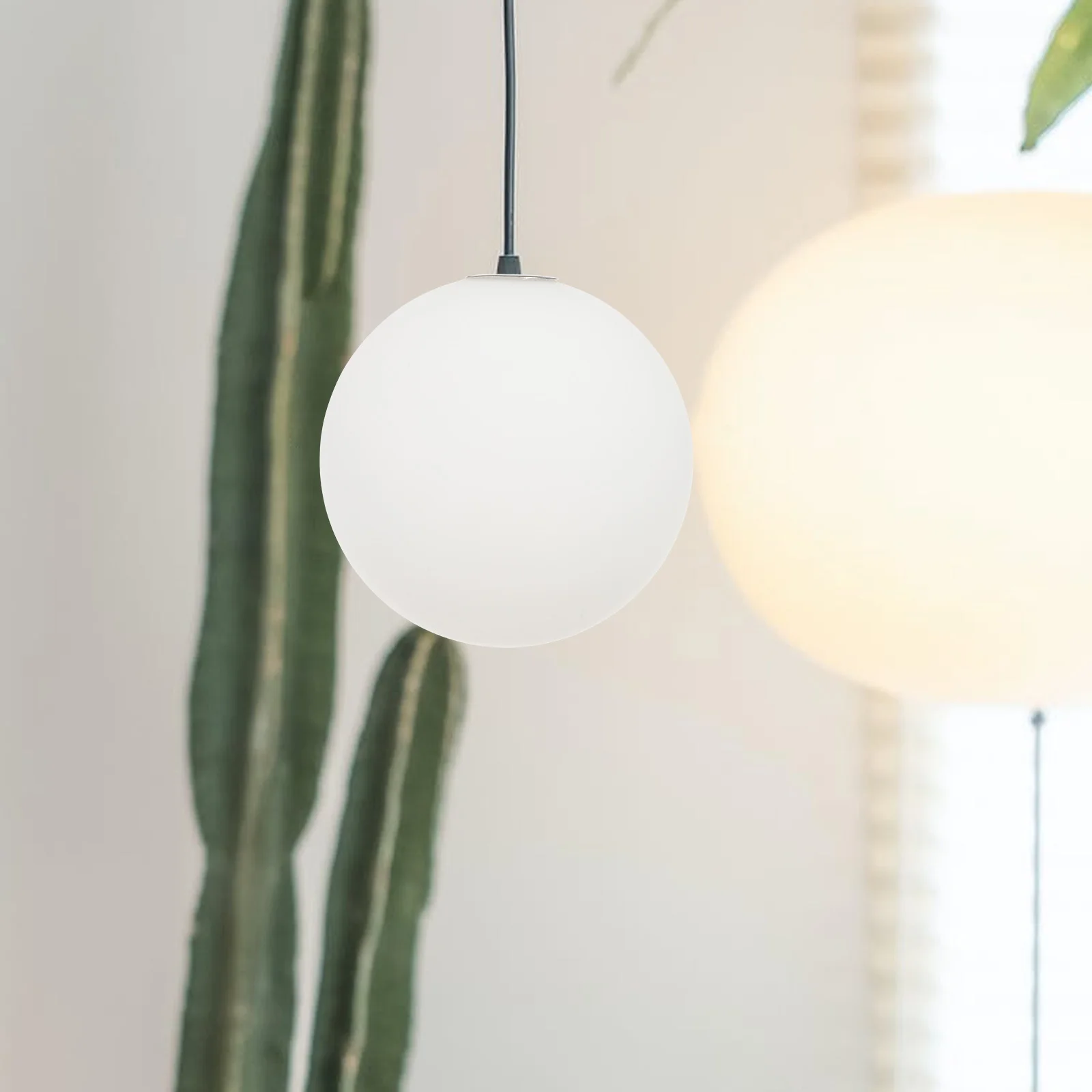

2Pcs Globe Glass Lamp Shade Replacement for Hanging Ceiling Light Enhanced Brightness Smooth Finish Safe Use Glass Lamp Shade
