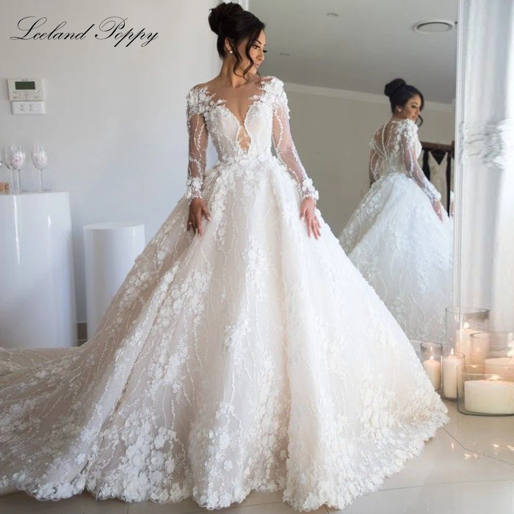 Lceland Poppy Customized Ball Gown Lace Wedding Dress Scoop Neck Long Sleeves Bridal Gowns with Chapel Train