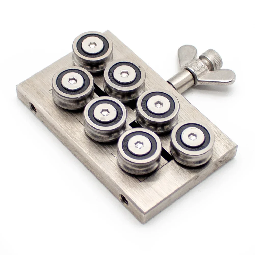 

Manual Cable 7-Wheel Straightener 1-2.5MM Copper Stainless Steel Iron Wire Straightening Machine