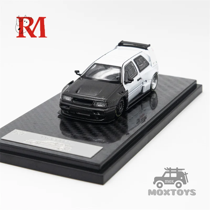 

Модель Rhino RM 1:64 Golf Mk3 Moon Rover Белая литая под давлением модель автомобиля