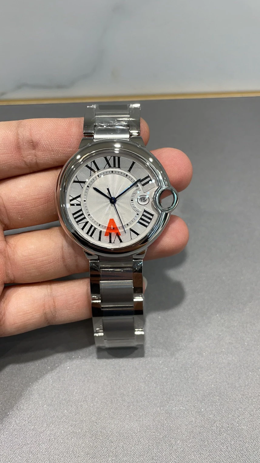 

Customized watch, 42mm, sapphire glass mirror, customized integrated movement, stainless steel strap