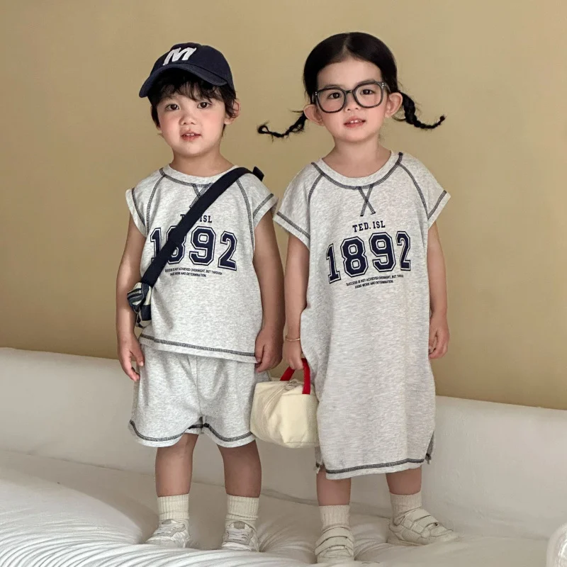 

Children's Summer Sports Suit for Boys2026New summer outfit for baby girls: tank top dress for sisters and brothers