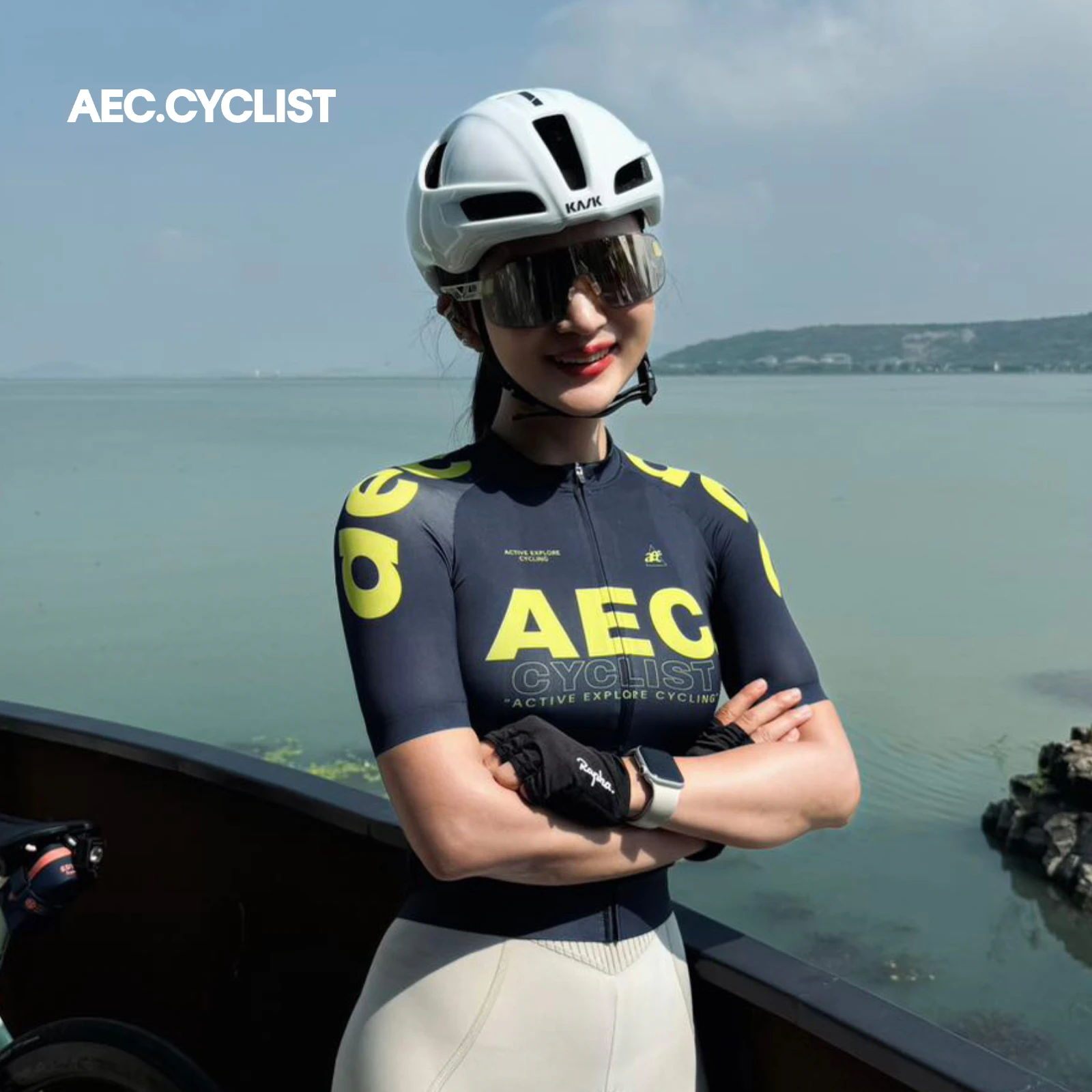 

AEC.CYCLIST Women Cycling Jersey Lightweight Summer Short Sleeve Bicycle Jersey Quick Dry Road Bike Shirts MTB Clothing