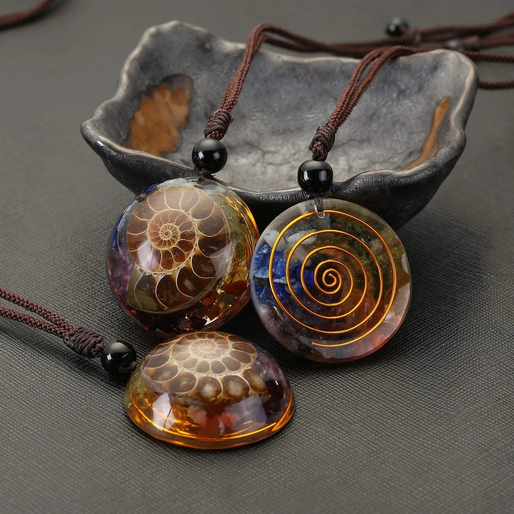 7 Chakra Healing Crystal Pendant Spiral Adjustable Round Resin Ammonite Chip Stones Gemstones Necklace for Women Men Gift