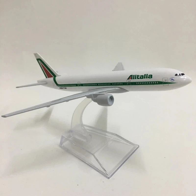 16cm Plane Airplane Model Alitalia Boeing 777 Aircraft Model Diecast Metal Airplanes Model 1:400 Plane Toy Gift