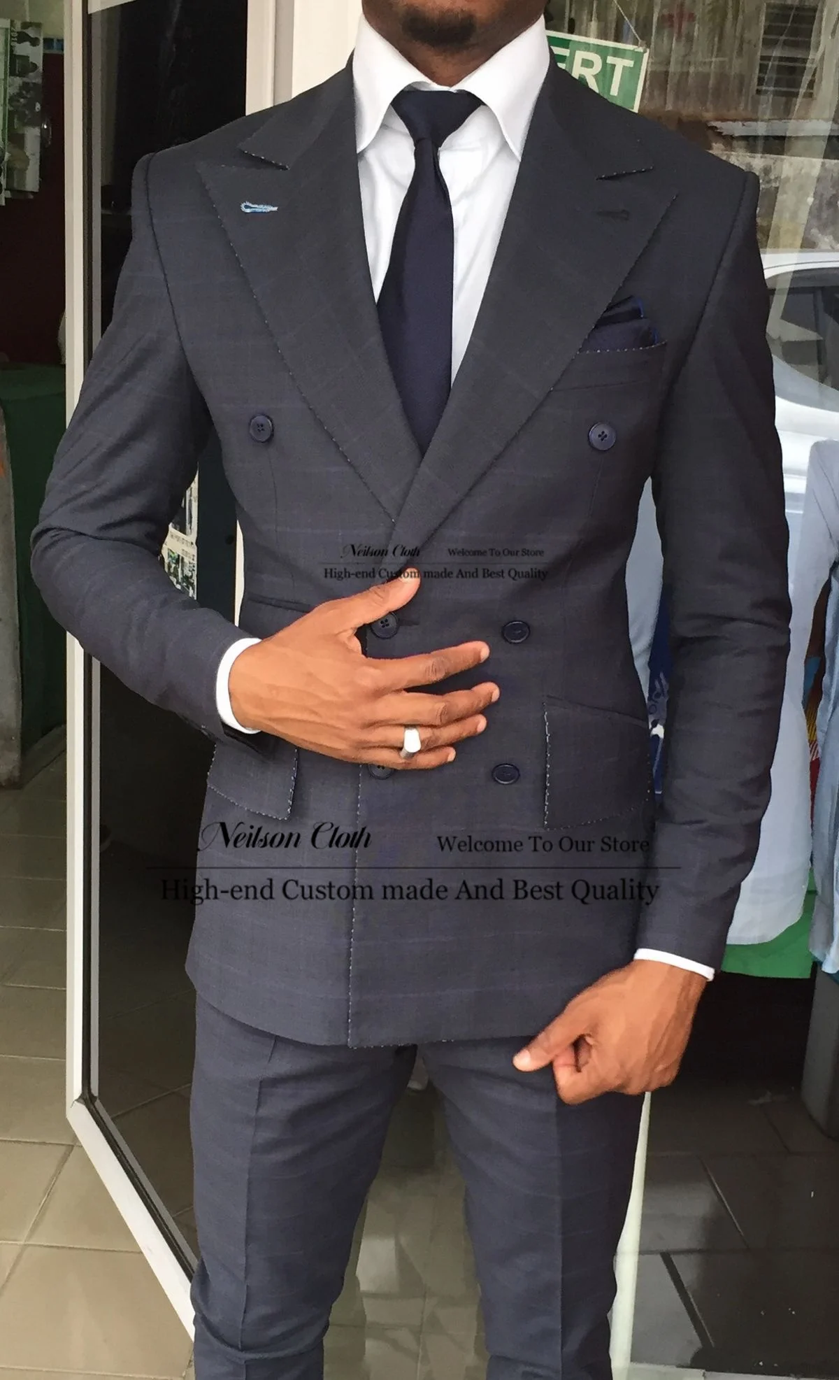 

Business Black Double Breasted Male Prom Blazers 2 Pcs Sets Plaid Groom Wedding Tuxedos Customized Peaked Lapel Terno Masculino