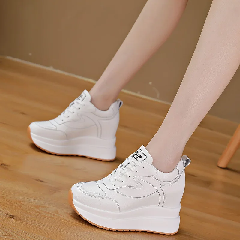 

2025Womens Shoes Fashion Leather Breathable Sneaker Designer Platform Casual Shoes for Women Height Increasing Shoes Tenis Mujer