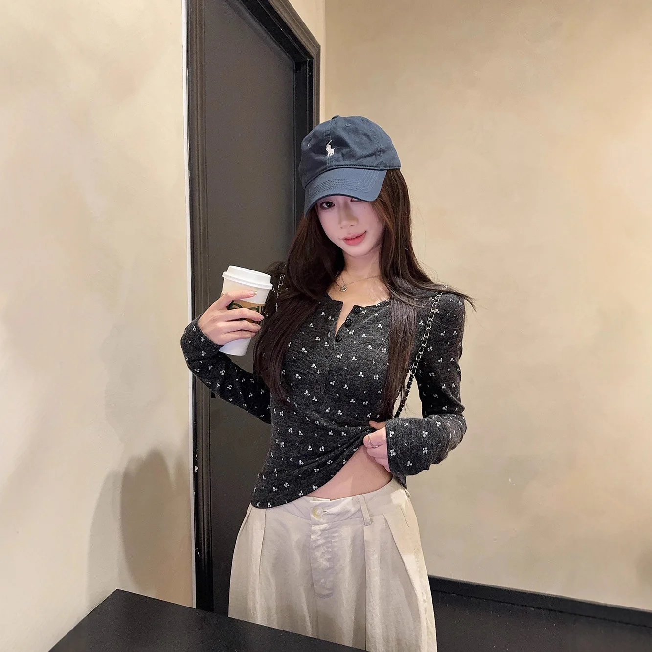 

Spice Girl Polka Dot Long Sleeve T-Shirt Women's New Crew Neck Button Slim Bottom Shirt Top