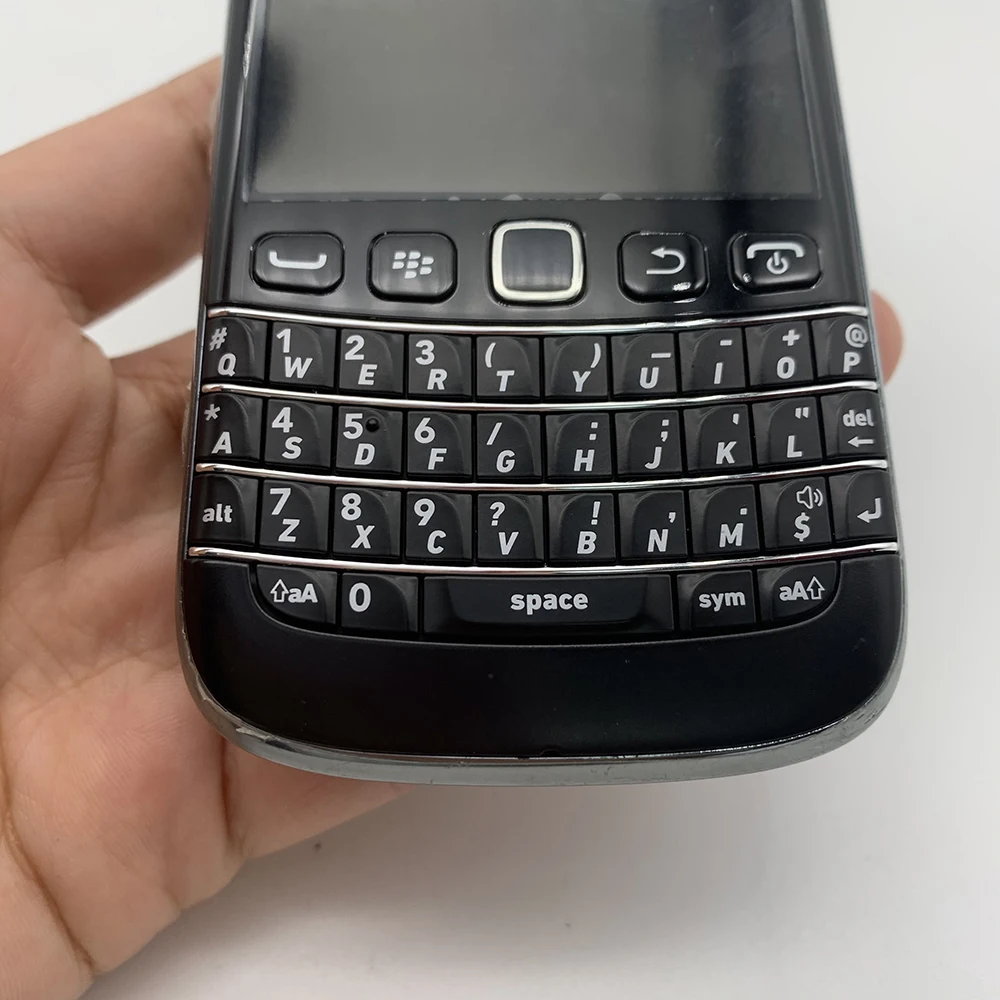 BlackBerry Bold 9790 Ponsel Tidak Terkunci Asli Diperbaharui RAM 768MB Kamera 5MP Gratis Pengiriman