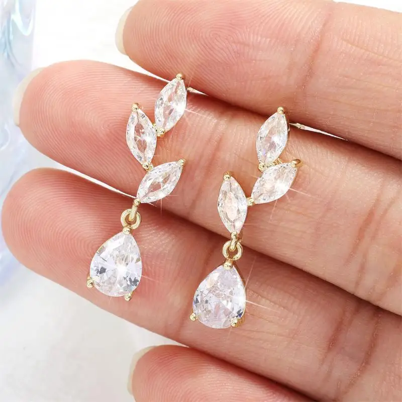 Uilz Classic Leaf Water Drop Zircon Earrings For Women Exquisite Compact Bridal Dress Earring Jewelry