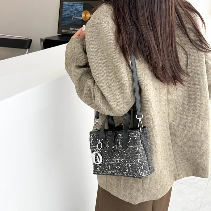 Elegant Paris Style Diaper Bag Leather Luxury Brand Crossbody Purse For Business And Leisure Women