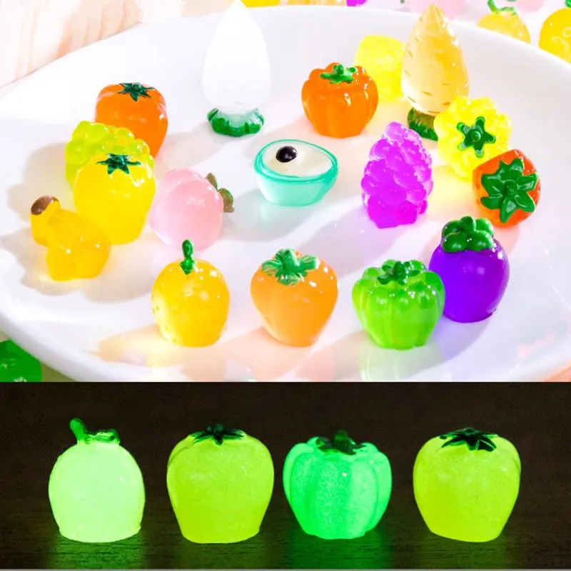 

100pcs Kawaii Simulation Noctilucent Fruit Vegetables Cabochon Resin for Jewelry Making DIY Accessories Dollhouse Craft Deco