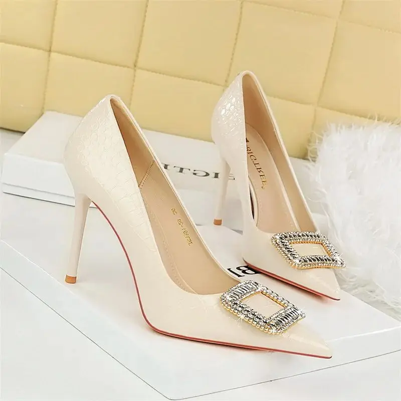 Fashion Comfort Party Pumps Super High Heels Serpentine Patent Leather Shallow Mouth Pointed Toe Crystal Buckle Single Shoes